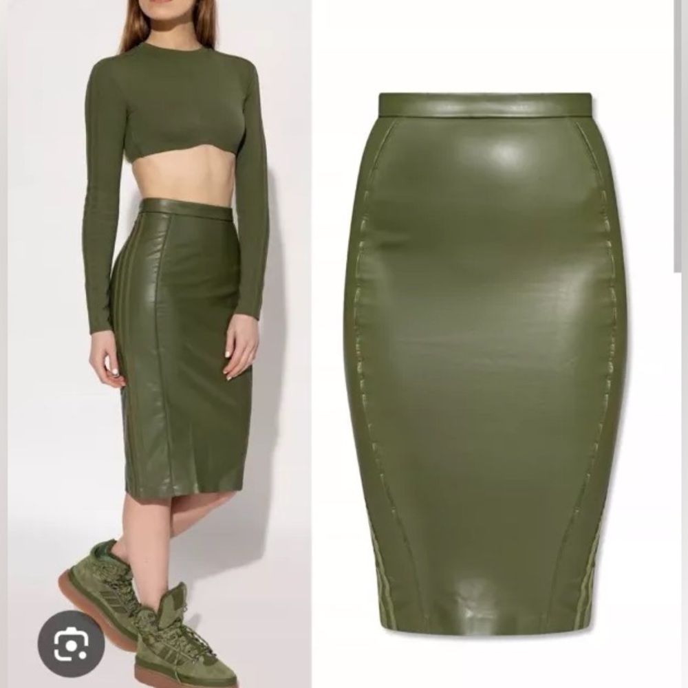 Ivy Park x Adidas Halls of Ivy Beyoncé Vegan Leather Skirt- Size Medium